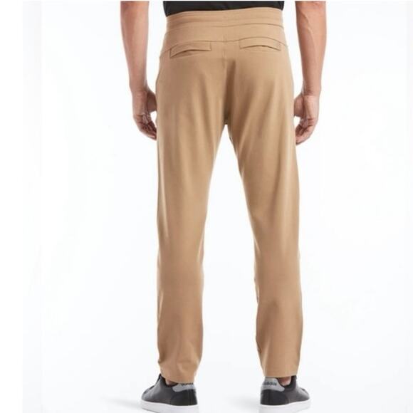 Public Rec Men's Daymaker Pants 32 x 29 All Day Every Day Khaki Casual Stretch - Picture 2 of 13